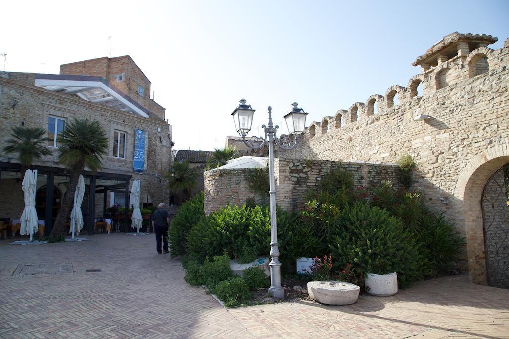 Residenza Amblingh Bed & Breakfast Vasto Exterior photo